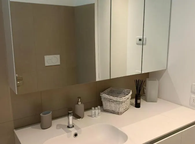 Intera Casa - Loft Porta Portello 아파트